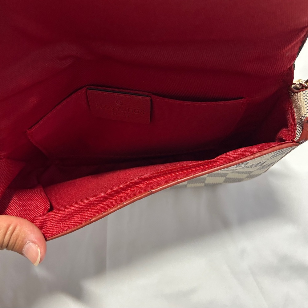 Unbranded Crossbody bag with removable wallet - Picture 11 of 13